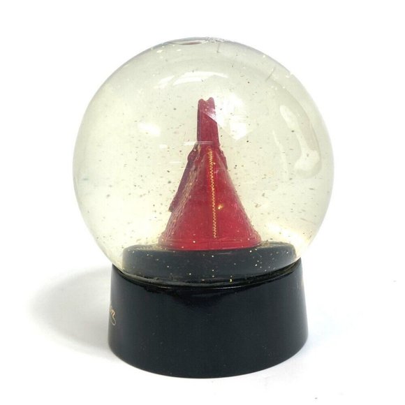 LOUIS VUITTON Novelty Monogram Alma Snow Globe in-area figurine Snowdome - Picture 2 of 8